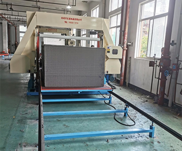 1650/2150 Sponge cutting machine WHCPQ